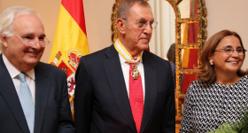 Dr. Zeynel Abidin Erdem ‘e İspanya Kraliyeti Sivil Liyakat Nişanı